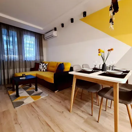 דירה Modern And Cozy Flat In The Center וארנה