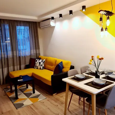 Apartment Modern And Cozy Flat In The Center Varna