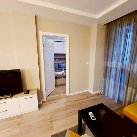 Modern And Cozy Flat In The Center דירה *