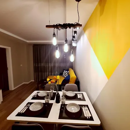 Modern And Cozy Flat In The Center דירה *