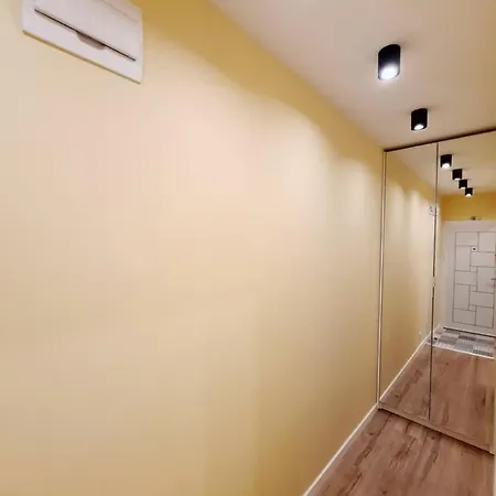 דירה Modern And Cozy Flat In The Center *