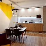 Modern And Cozy Flat In The Center